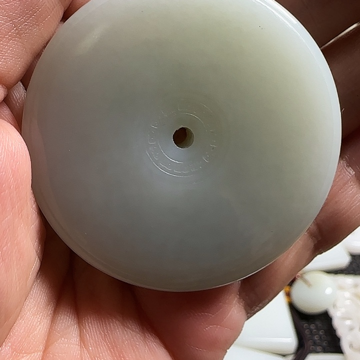 不***心和田玉（糖玉）未镶嵌挂件