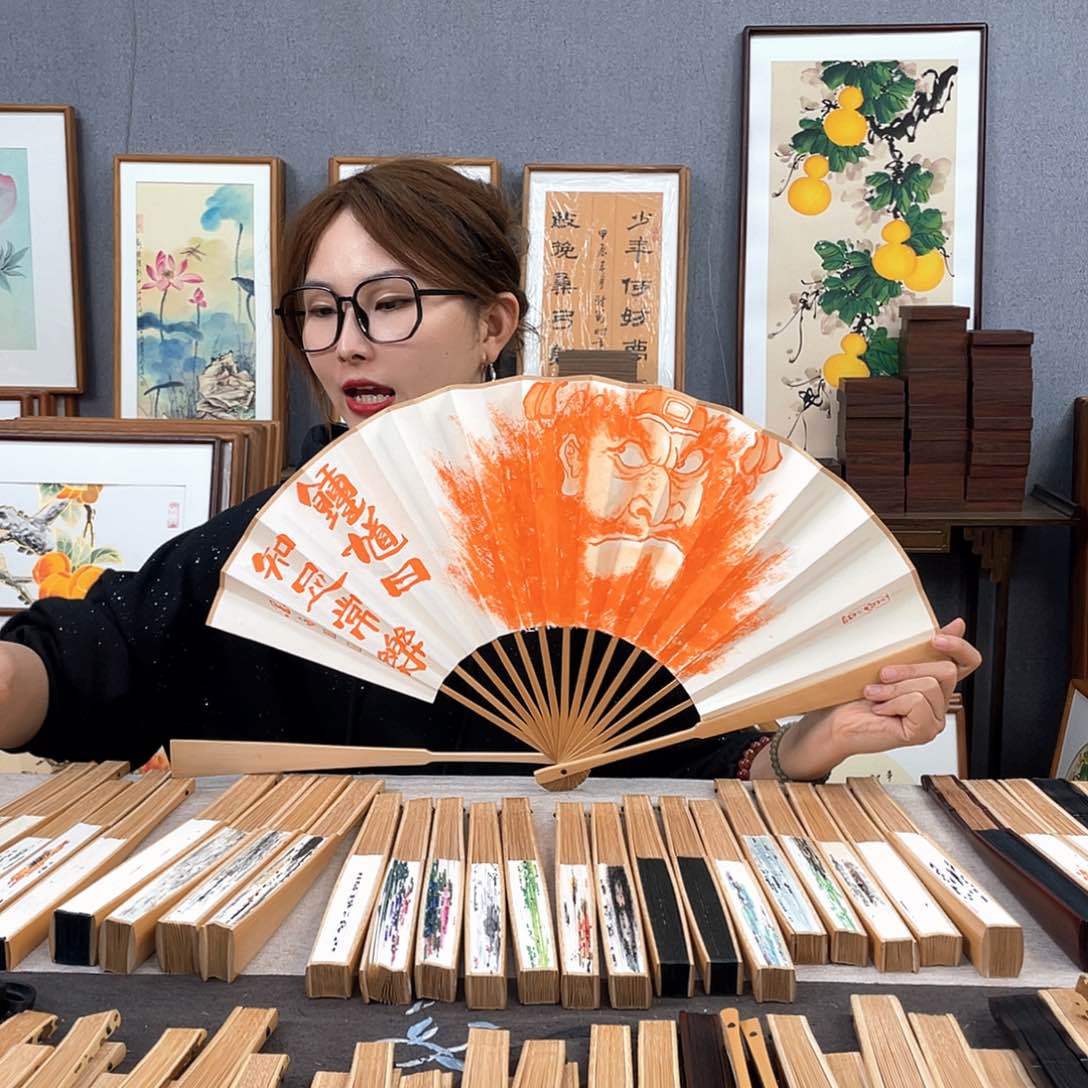 国画10寸玉竹-纯手绘-文玩扇骨（默认粘好）