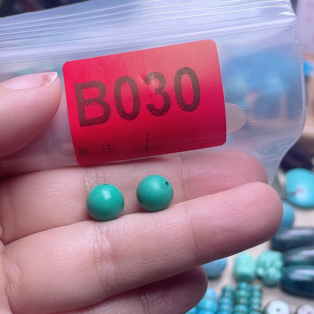 十堰原生态绿石头特色手工配饰