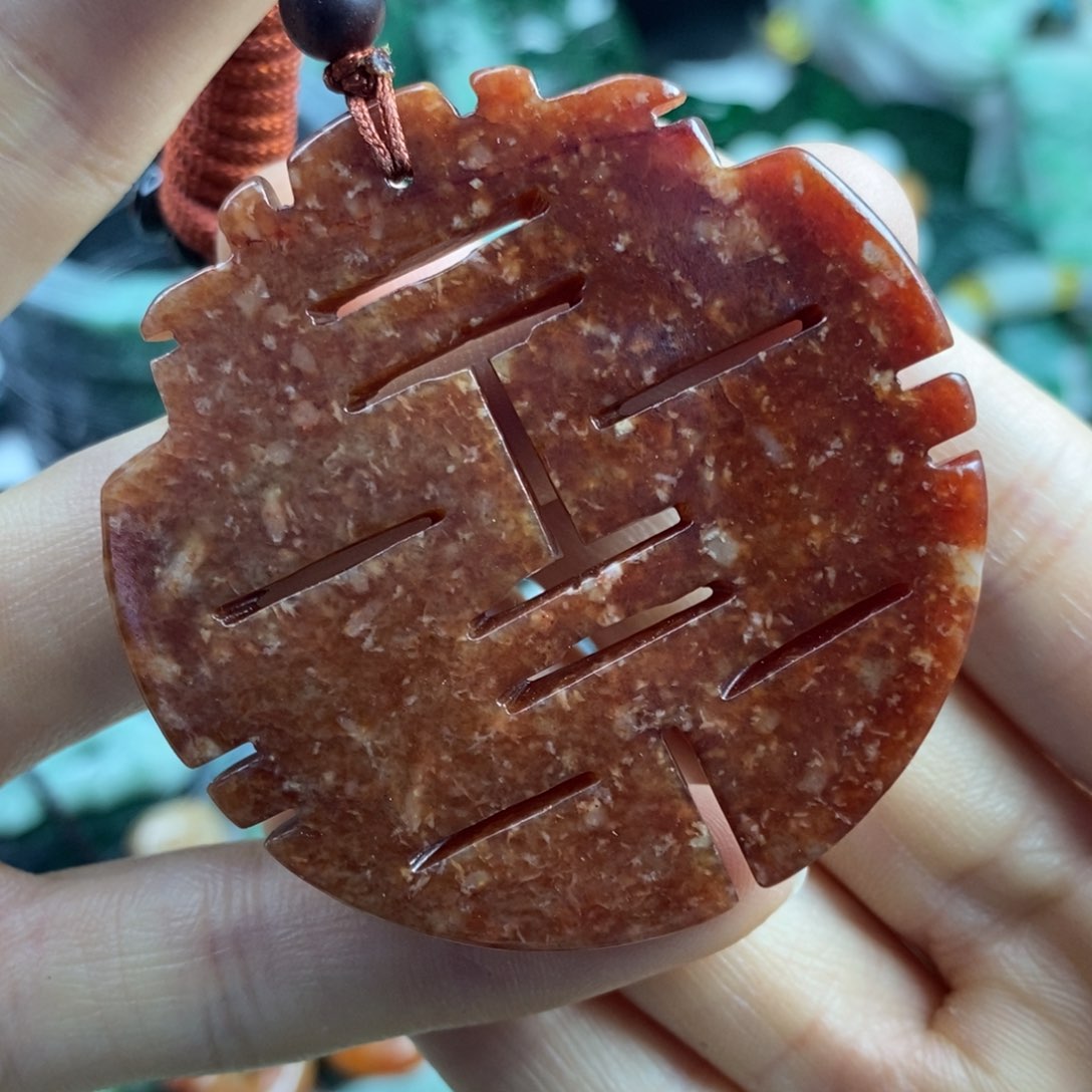 翡翠颈饰未镶嵌吊坠