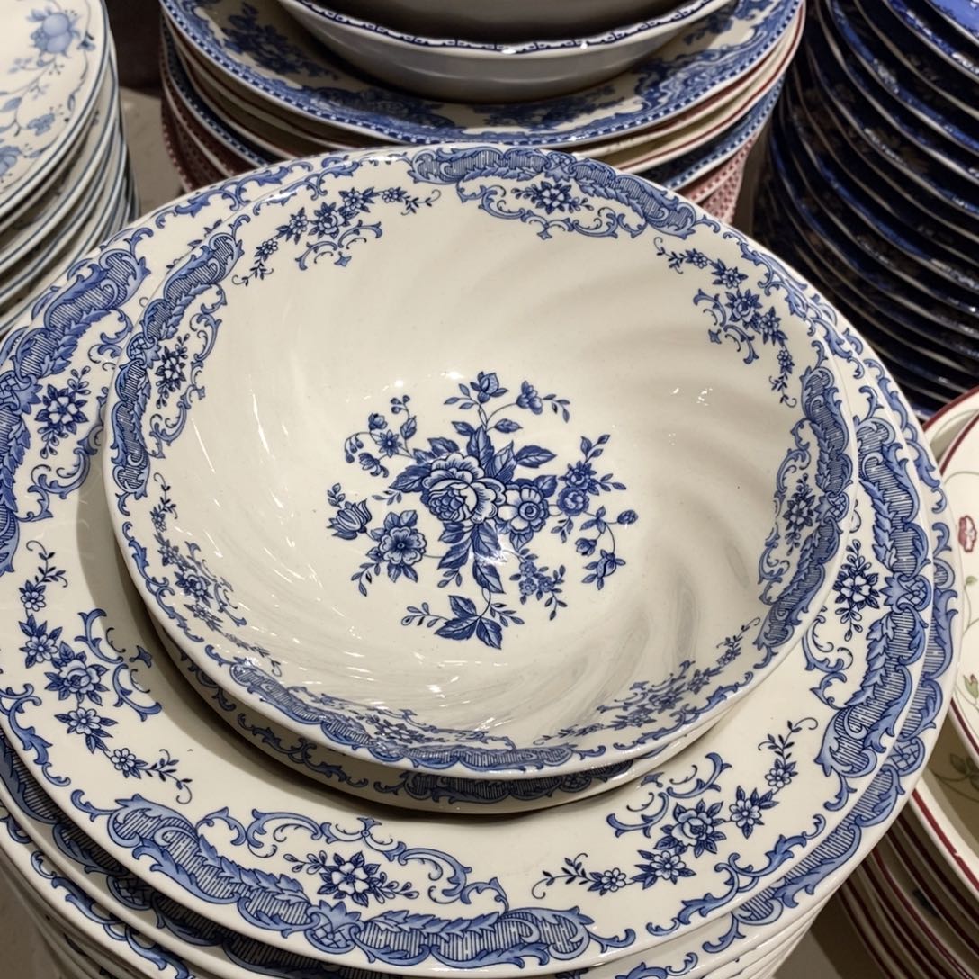 瓷微瑕波卡蓝160碗