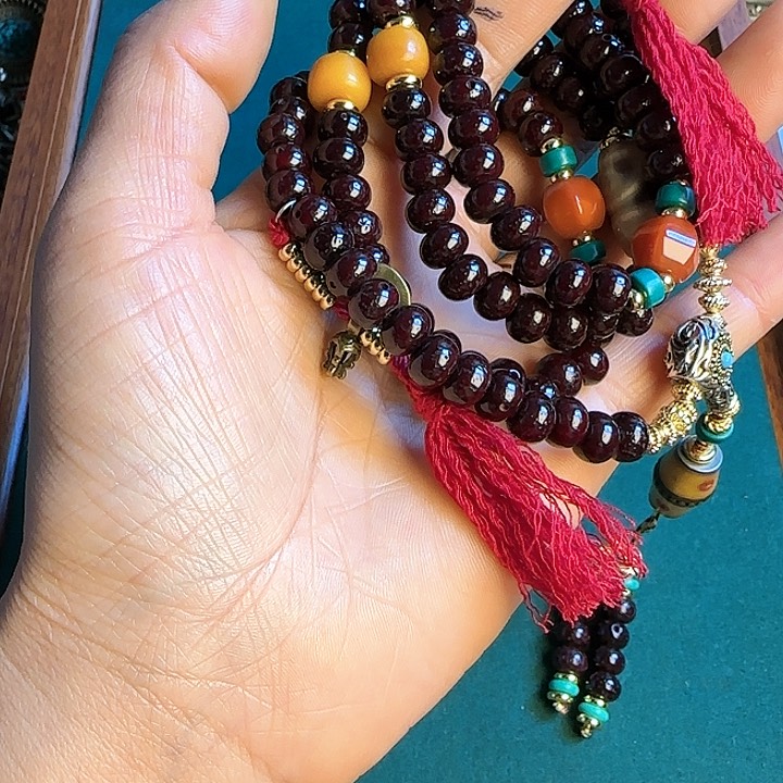 泥塑黑**¥谢谢，扎西德勒