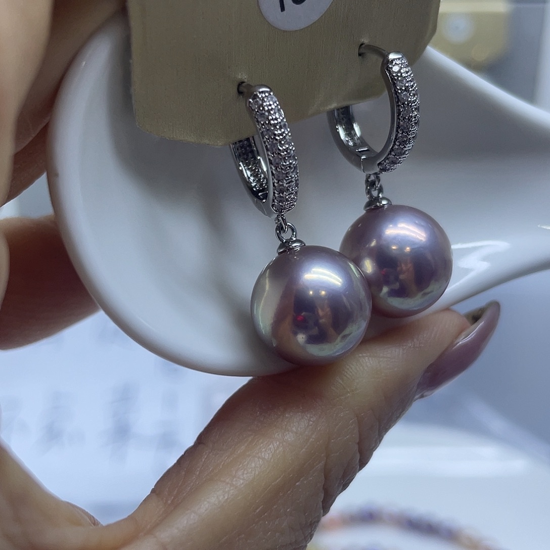 淡水珍珠耳饰未镶嵌