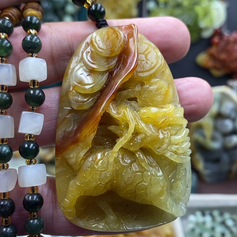 【闪购商品】未镶嵌蛇纹石玉吊坠