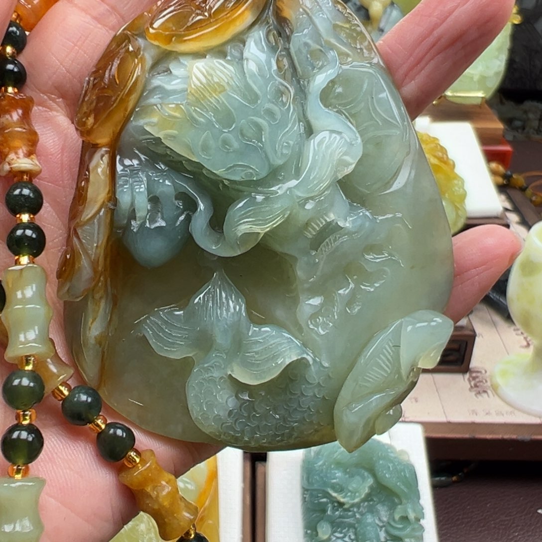 岫玉未镶嵌挂件挂件