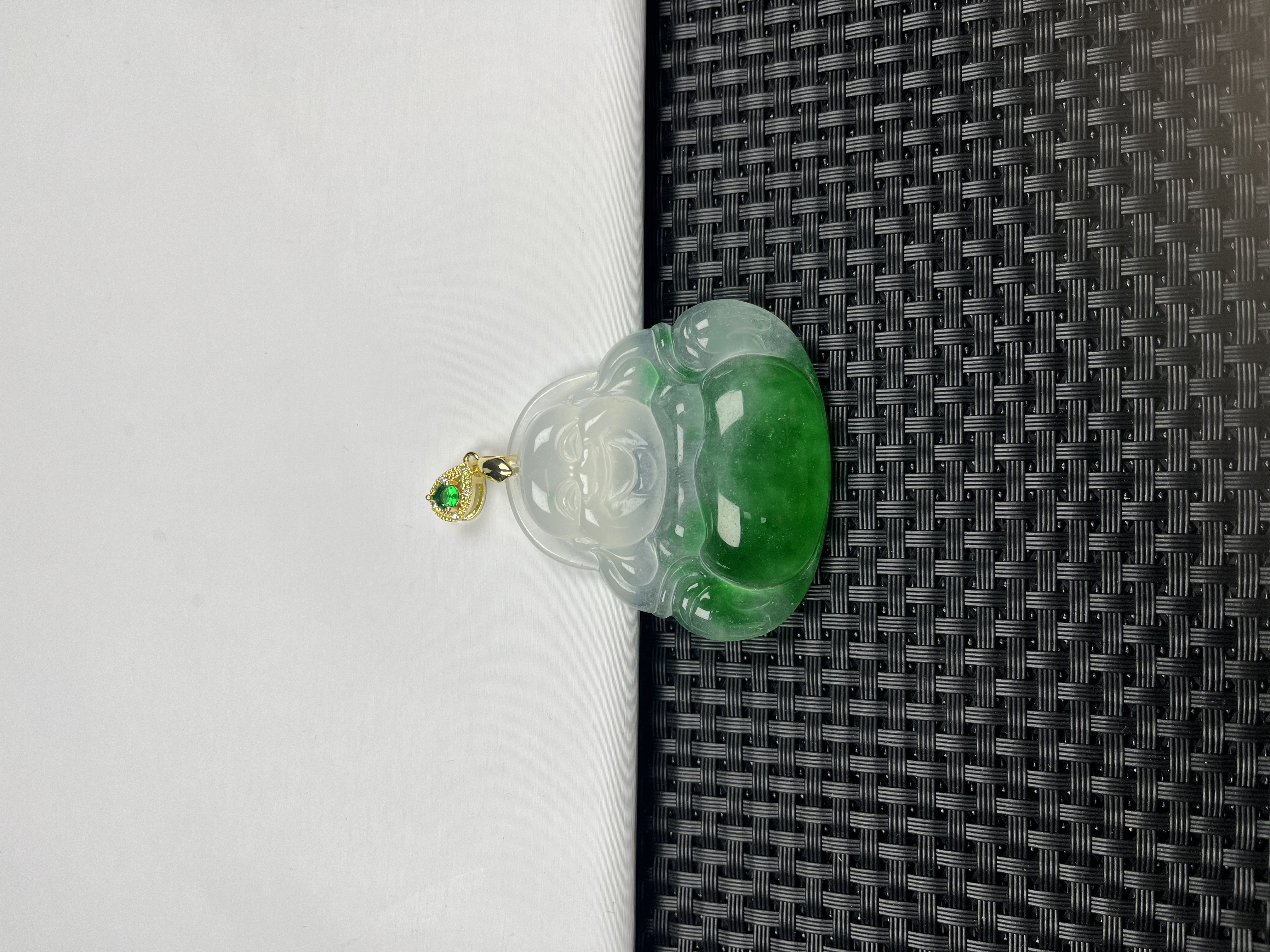 (缅甸老郑珠宝)W106冰飘绿花大佛公时尚精美气质百搭款吊坠