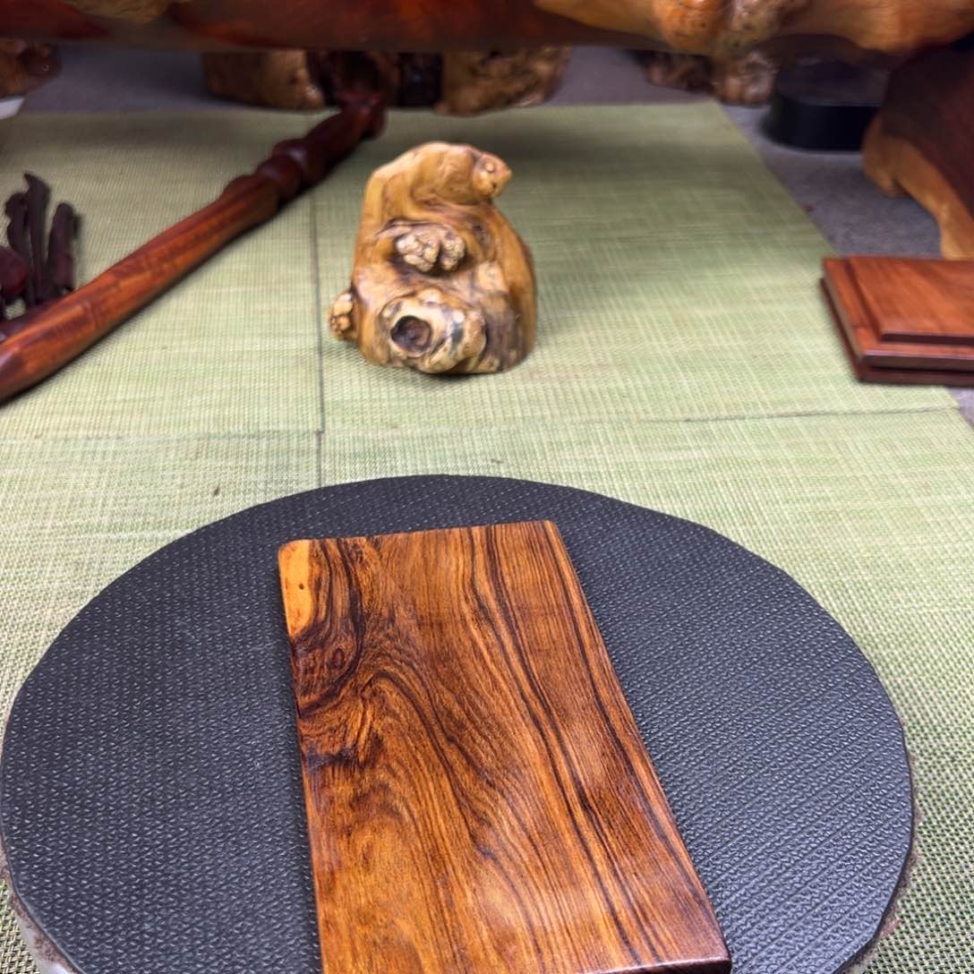 大果紫檀（缅甸花梨）想****易