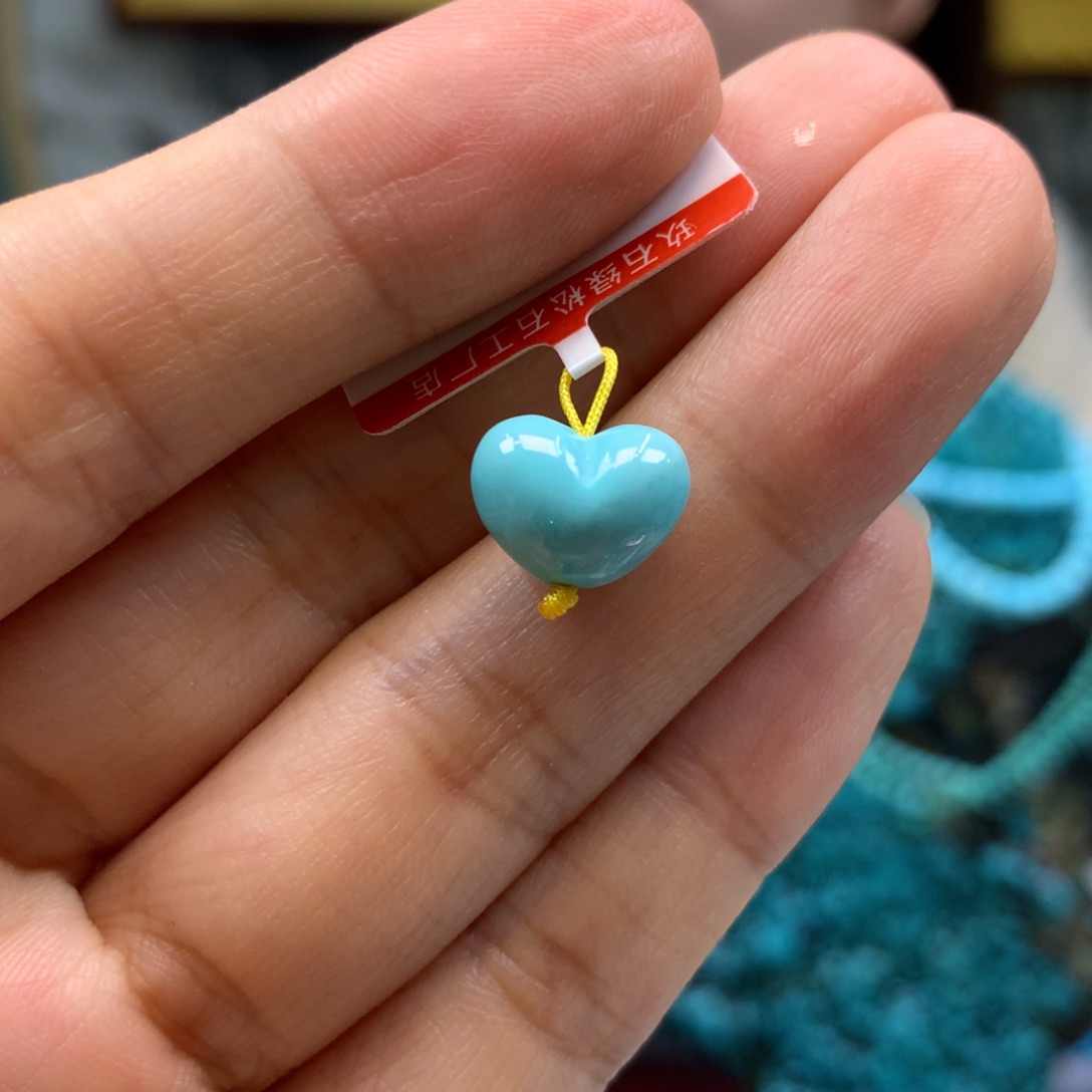 绿松石配饰未镶嵌