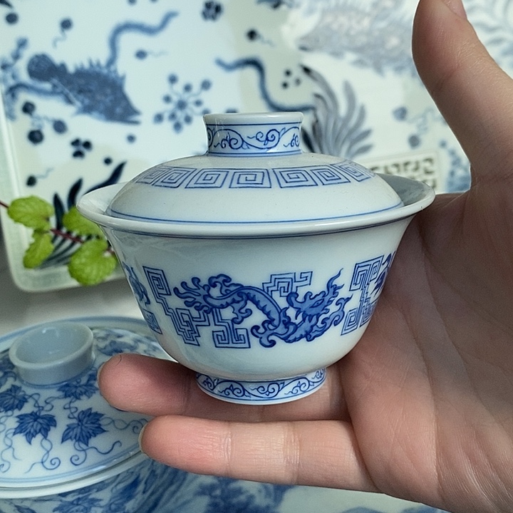 瓷【至坤承器】夔龙盖碗