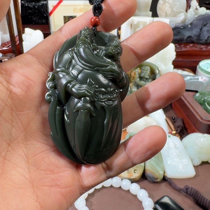 和田玉（糖玉）未镶嵌挂件