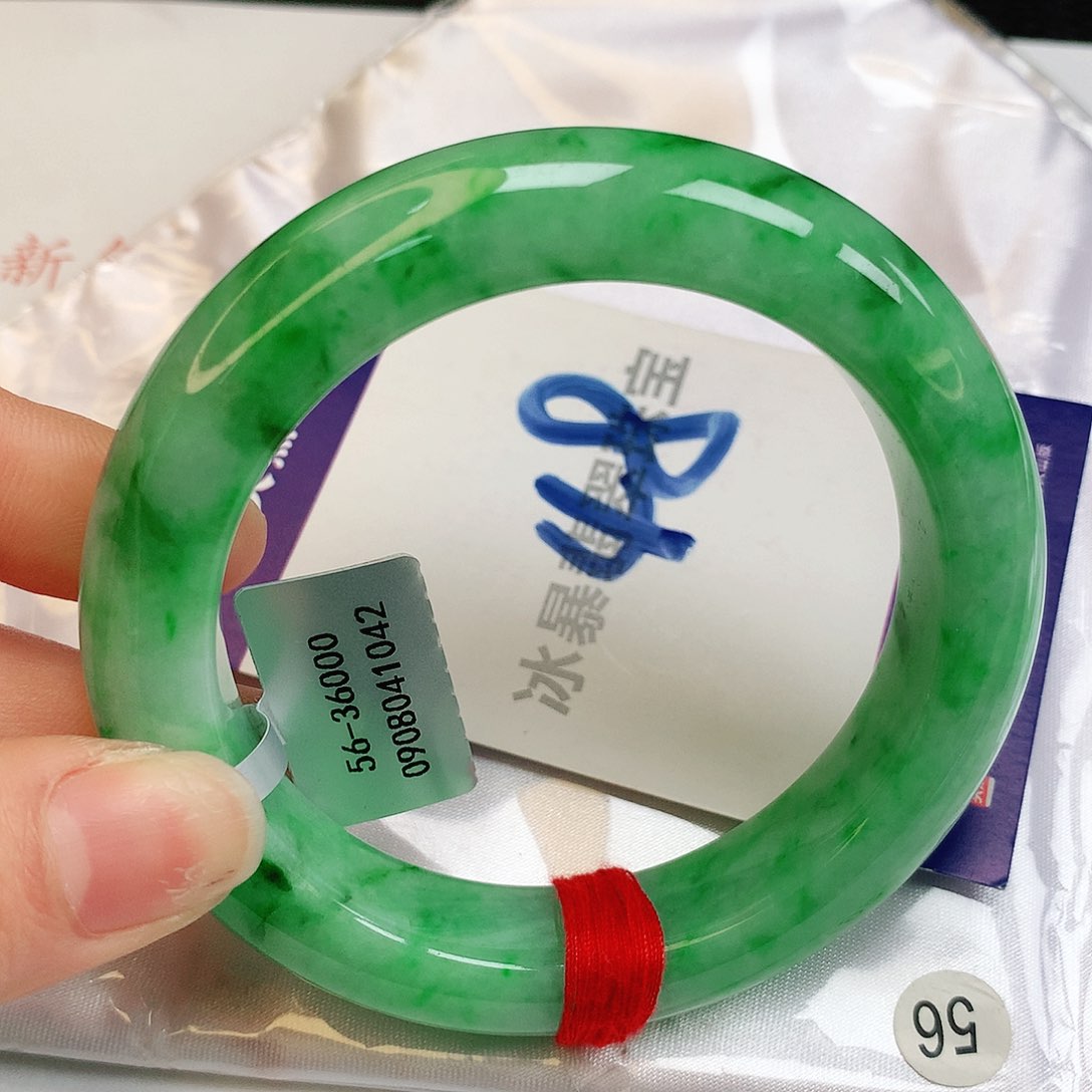 翡翠手镯未镶嵌缅甸天然a货翡翠