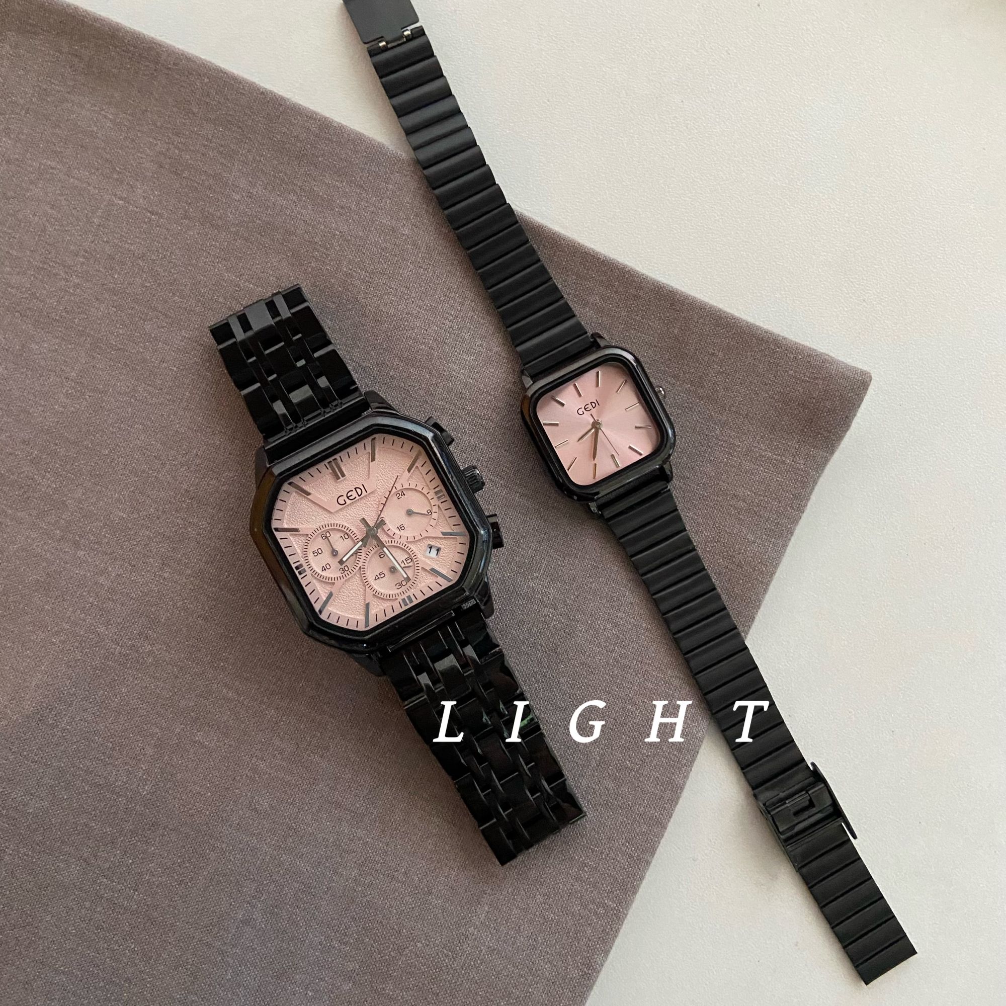 LIGHT 甜酷风方形盘黑粉石英女表通勤日常潮酷