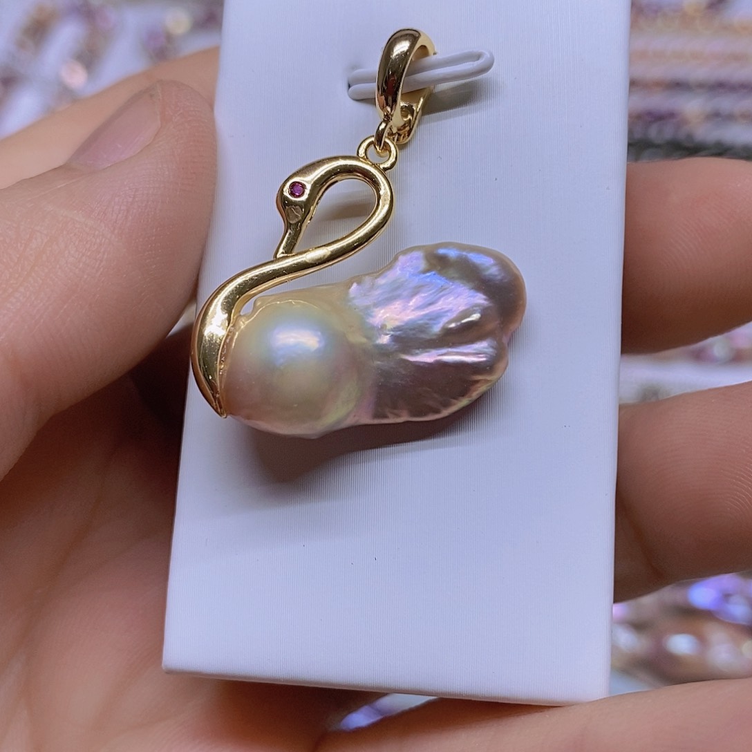 颈饰未镶嵌淡水珍珠