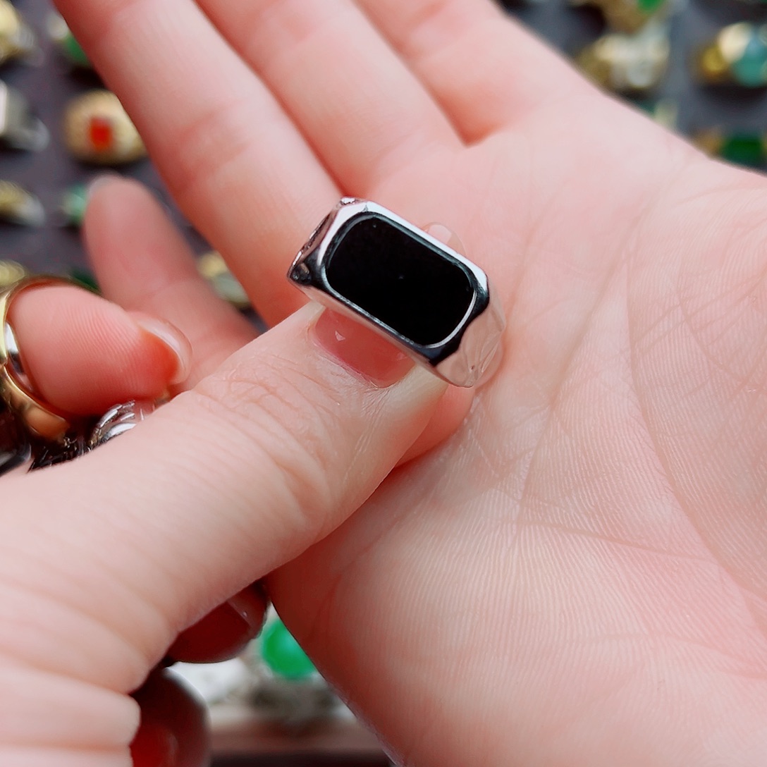 未镶嵌戒指翡翠11