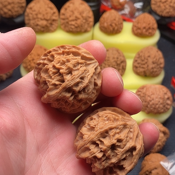 文玩核桃把件闪电1