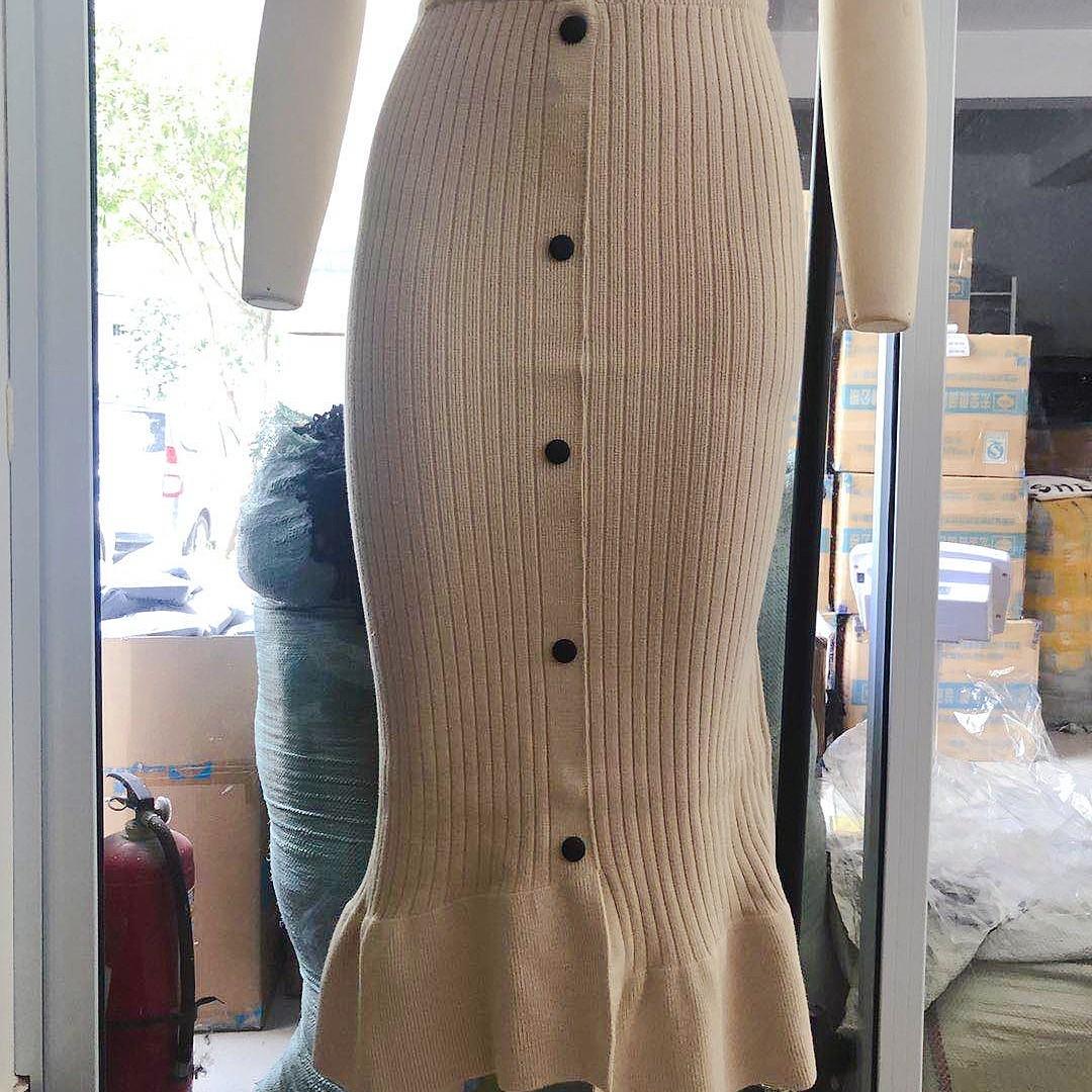 【清】秋冬加厚款高腰单排扣不规则针织半身裙显瘦长款裙子针织裙