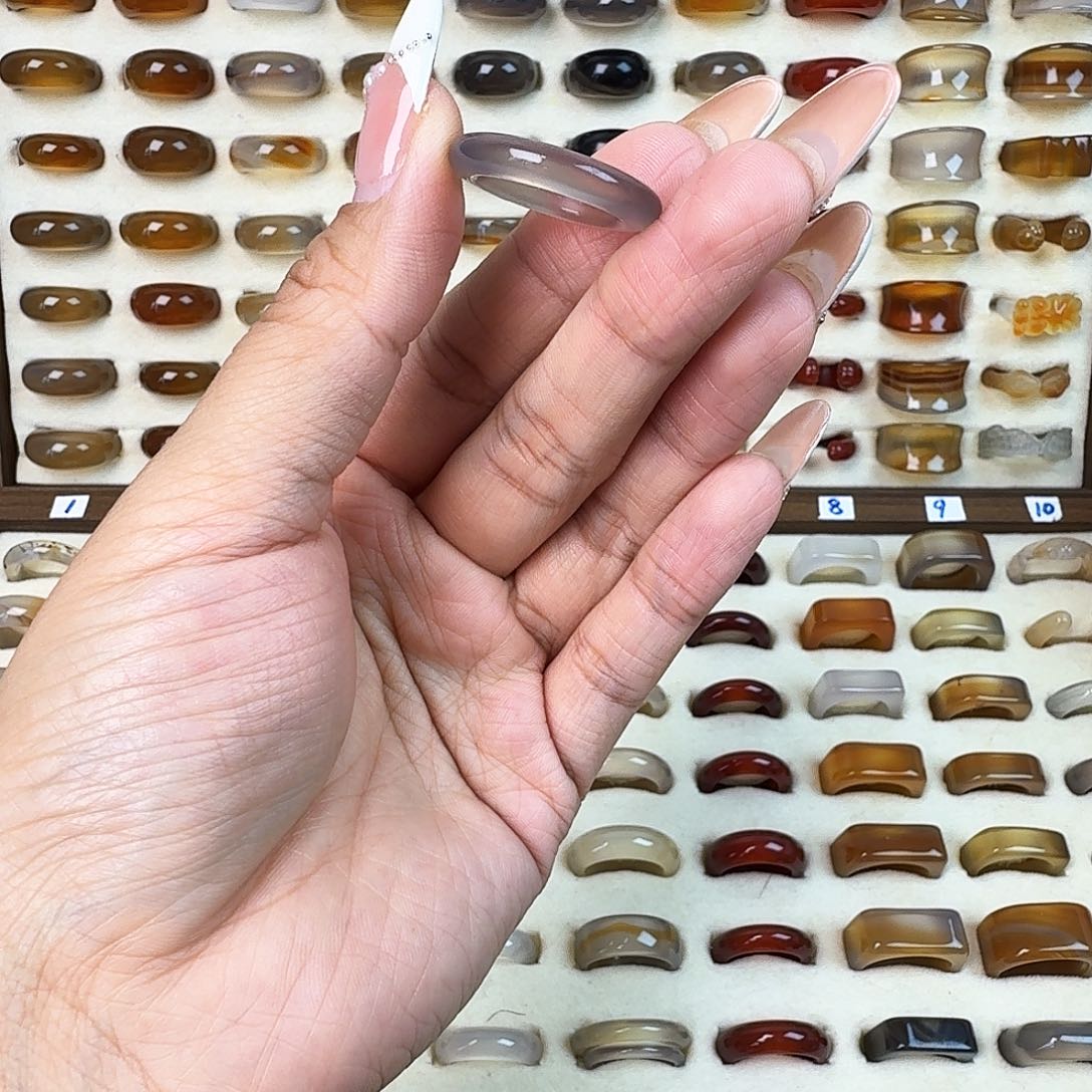 玛瑙/玉髓戒指未镶嵌