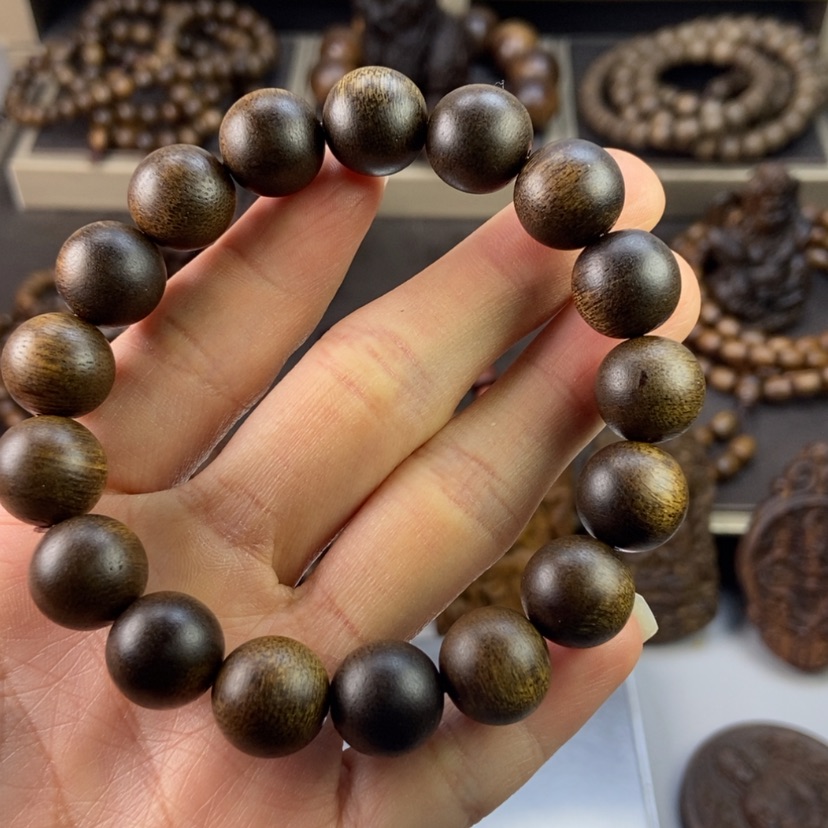 【闪购商品】沉香手串昨*越南白棋