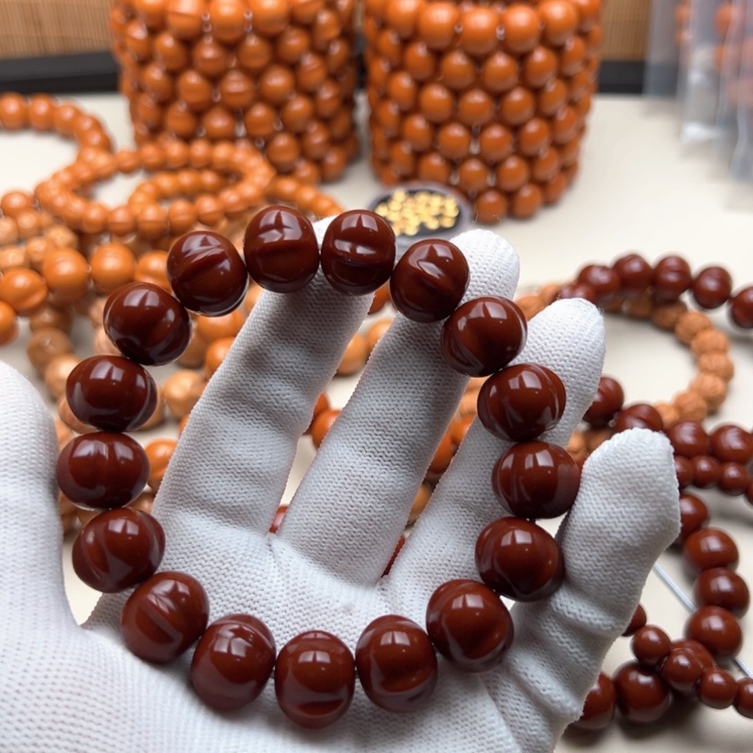 猴头核桃手串名****～聚宝盆鲨鱼鳍