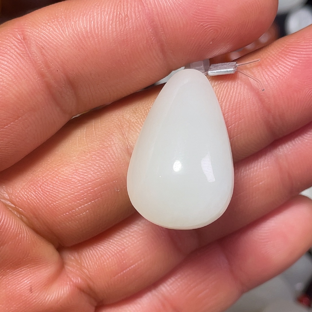 和田玉未镶嵌颈饰吊坠