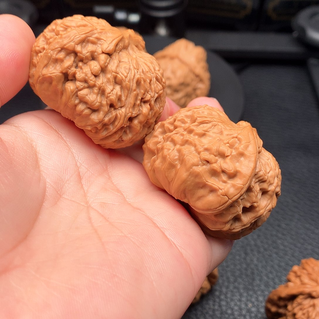 文玩核桃吊坠144号顺风耳