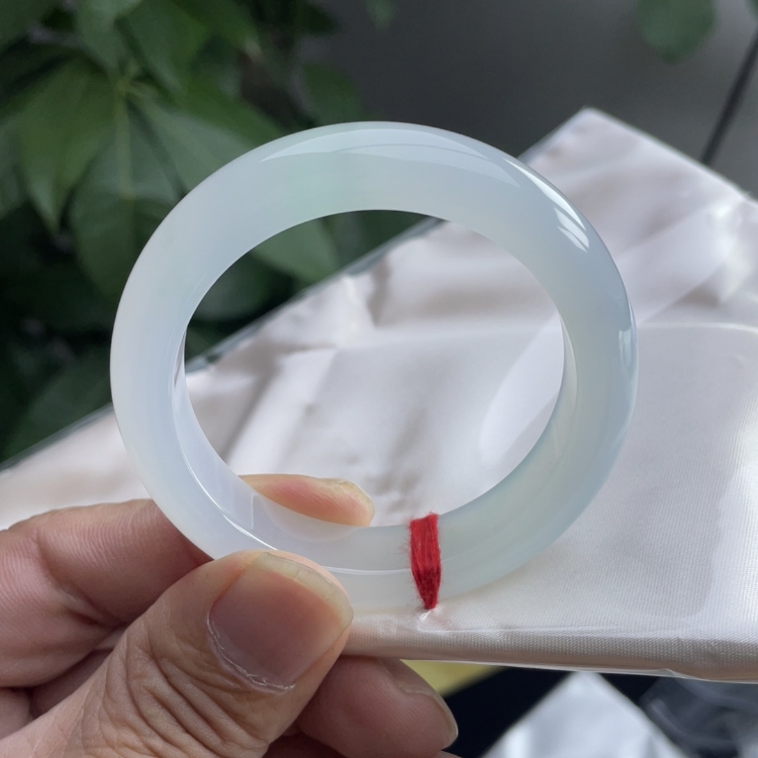 翡翠未镶嵌手镯50.6糯冰果冻底起胶光莹光种老肉细