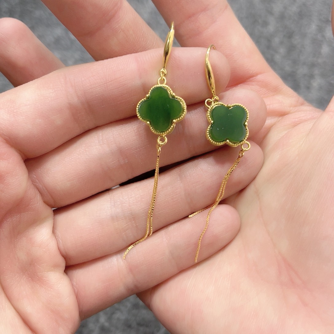 和田玉耳坠。k k银S925镶嵌