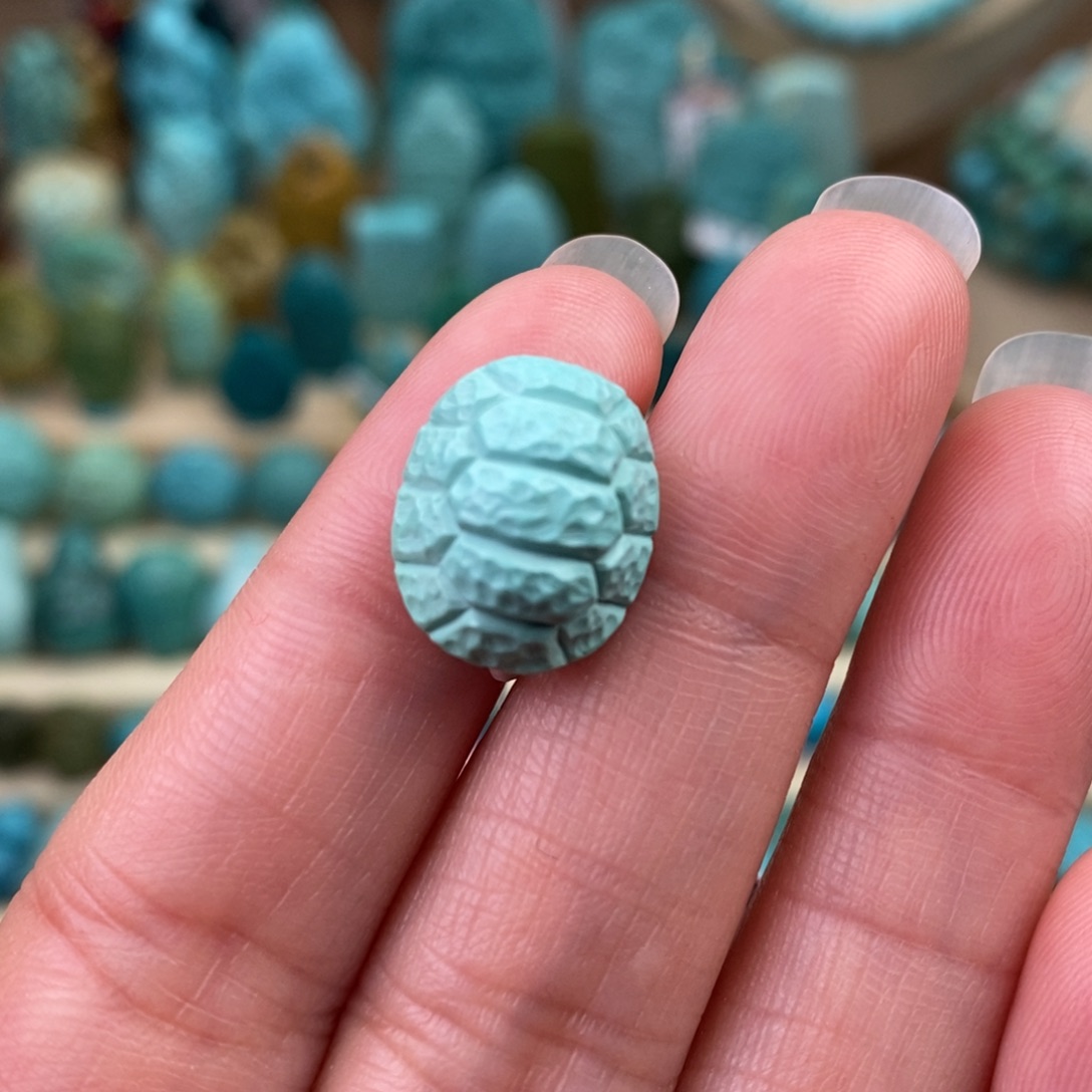 未镶嵌绿松石珠宝奇石