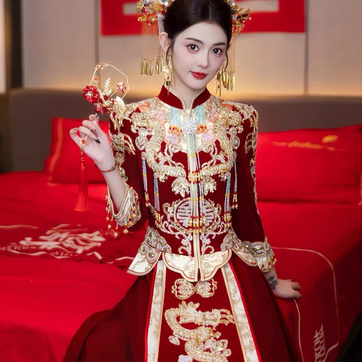 高端丝绒秀禾服婚服2025新款结婚新娘中式嫁衣重工奢华出阁服冬季