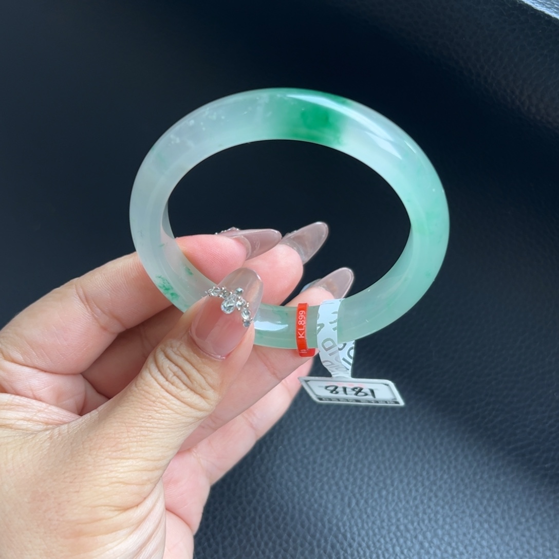 石英质玉未镶嵌手镯55