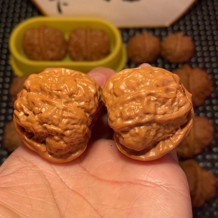 文玩核桃把件大腿肌肉蛙