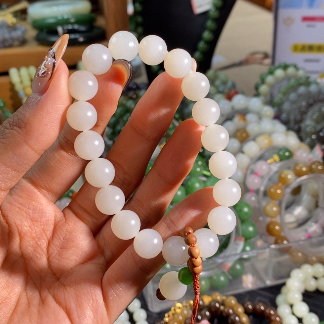 和田玉未镶嵌手链