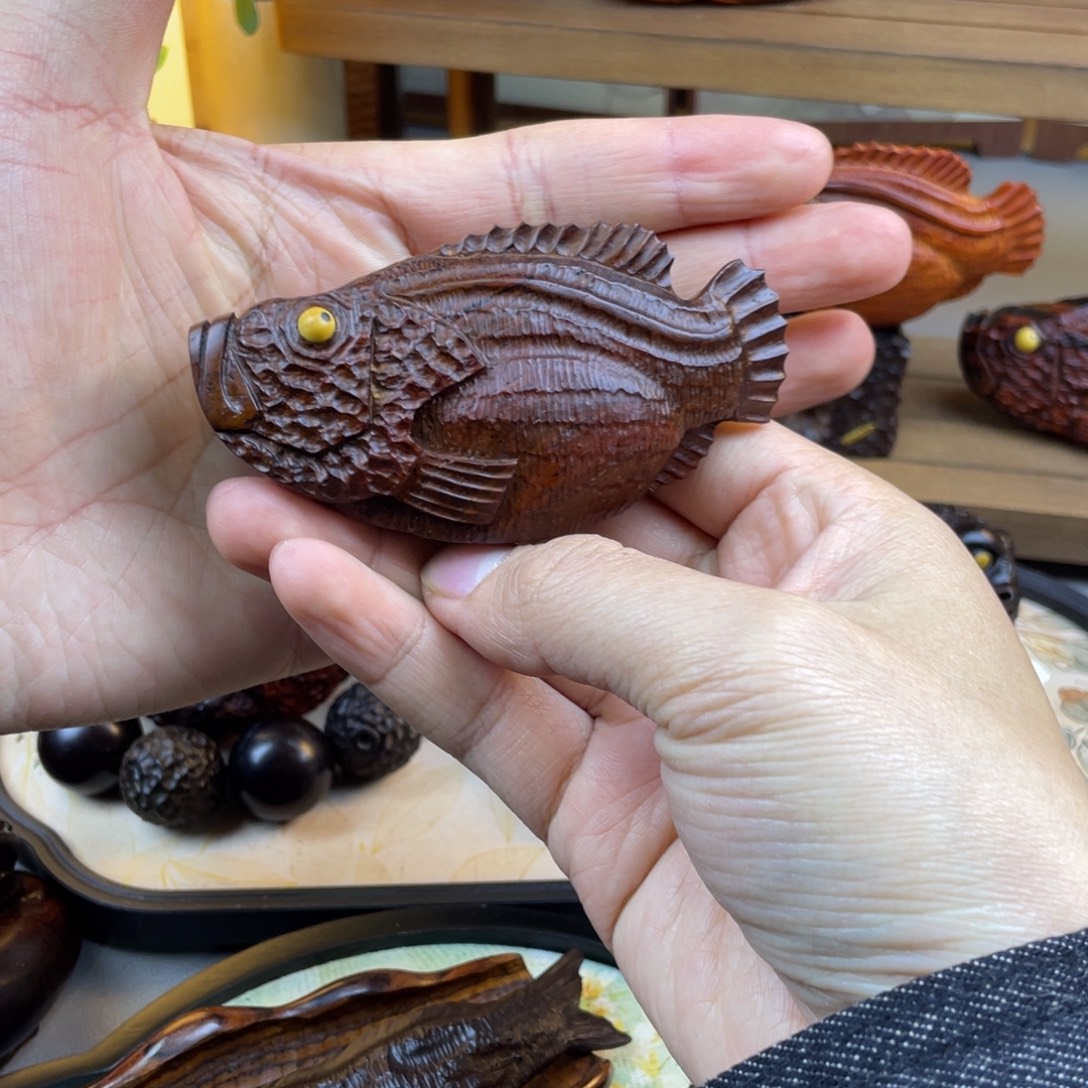 冬***爱交趾黄檀（大红酸枝）