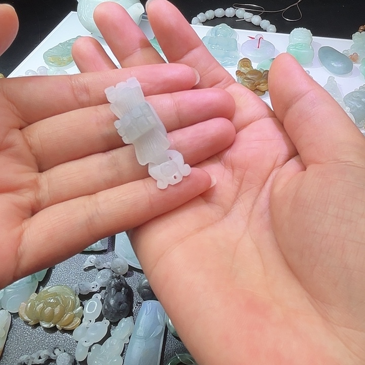 定制翡翠未镶嵌天然缅甸翡翠A货手牌不退不换