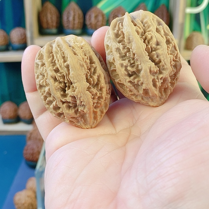 吊坠文玩核桃贵妃枕37尺