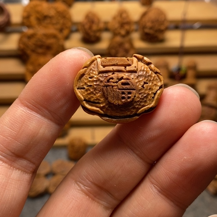 桃核雕刻平安锁单颗