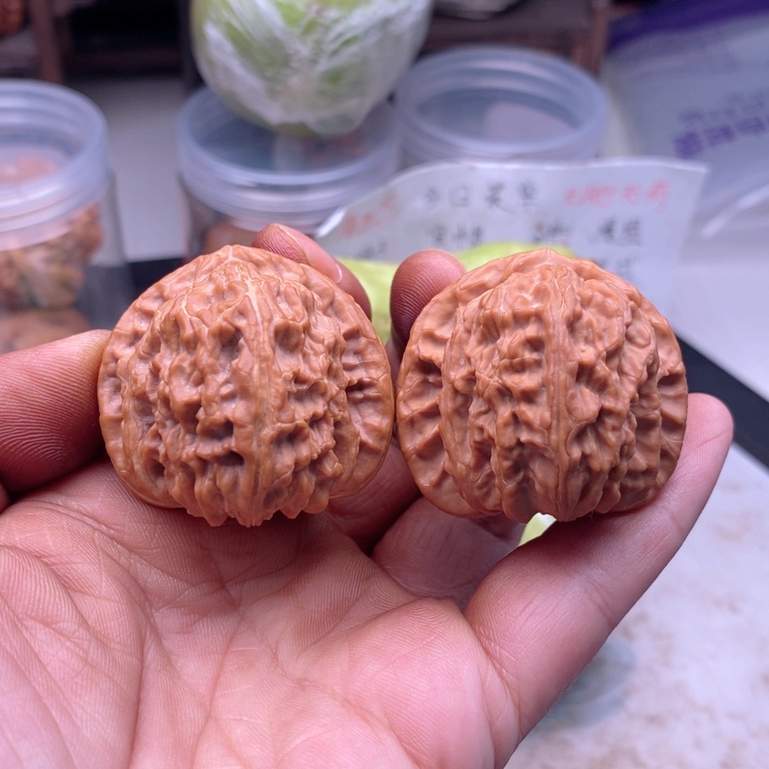 吊坠文玩核桃38白狮子有修