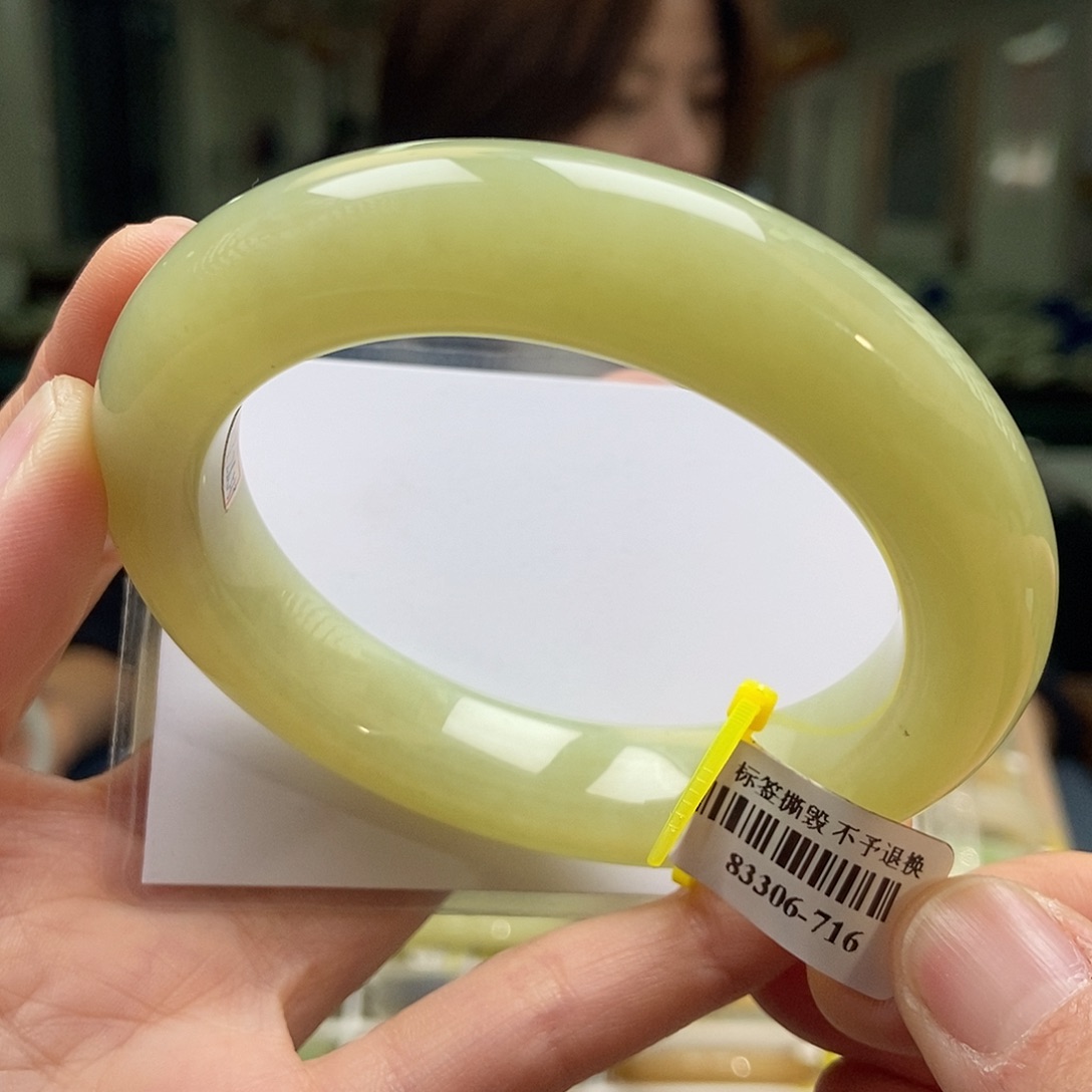 和田玉手镯未镶嵌58 59