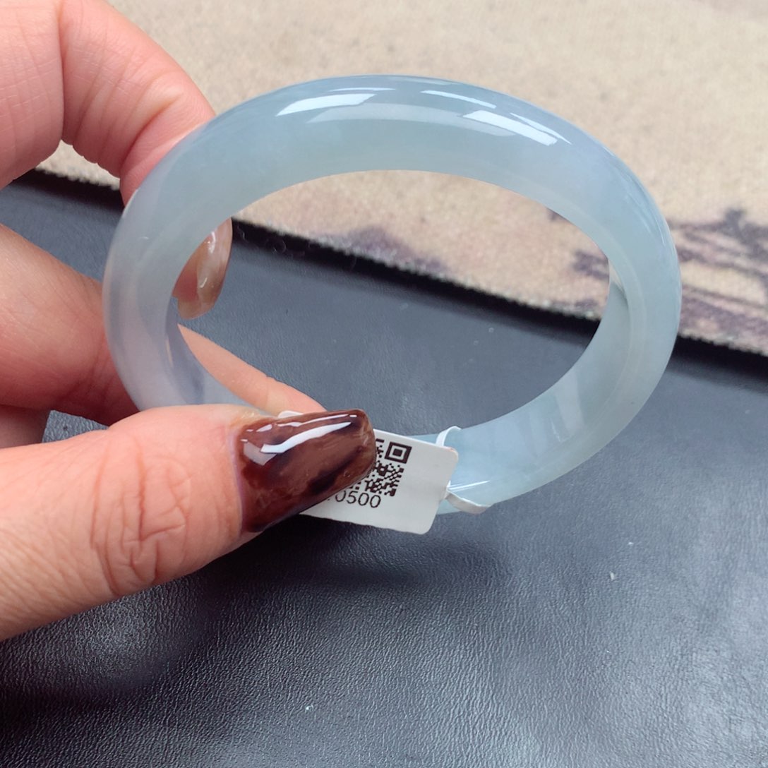 未镶嵌手镯翡翠缅甸翡翠手镯