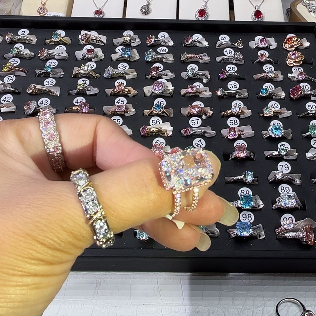 莫桑石非金属SH双排豪镶（换蓝冰花）十卡-14