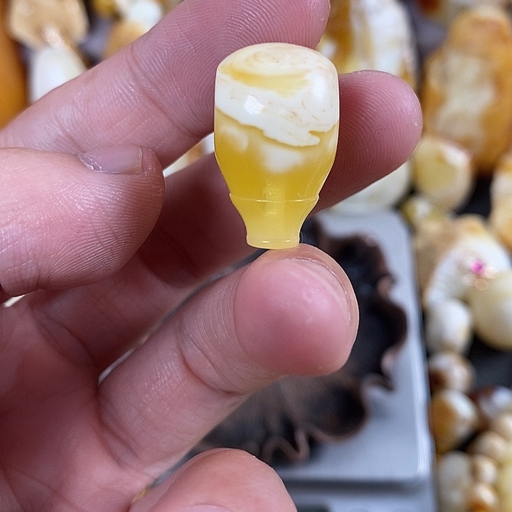 琥珀未镶嵌裸石我
