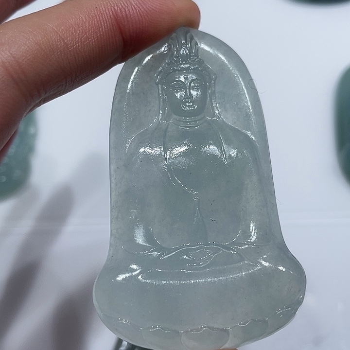 定制翡翠未镶嵌挂件