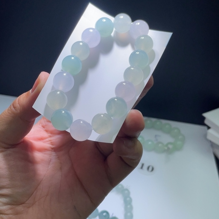 定制翡翠未镶嵌翡翠卡12+