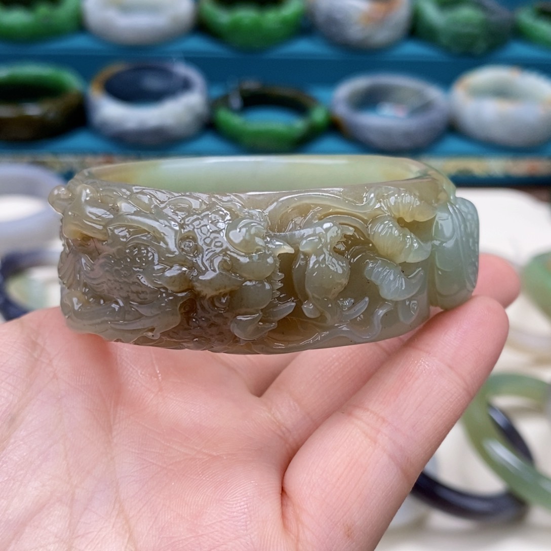 和田玉手镯55.5未镶嵌