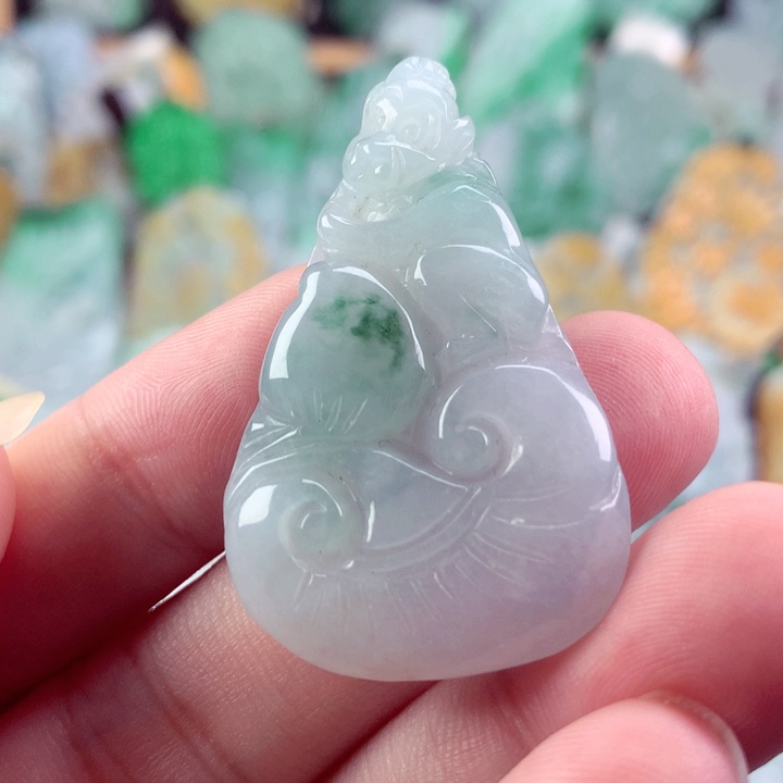 翡翠未镶嵌吊坠(不含链)