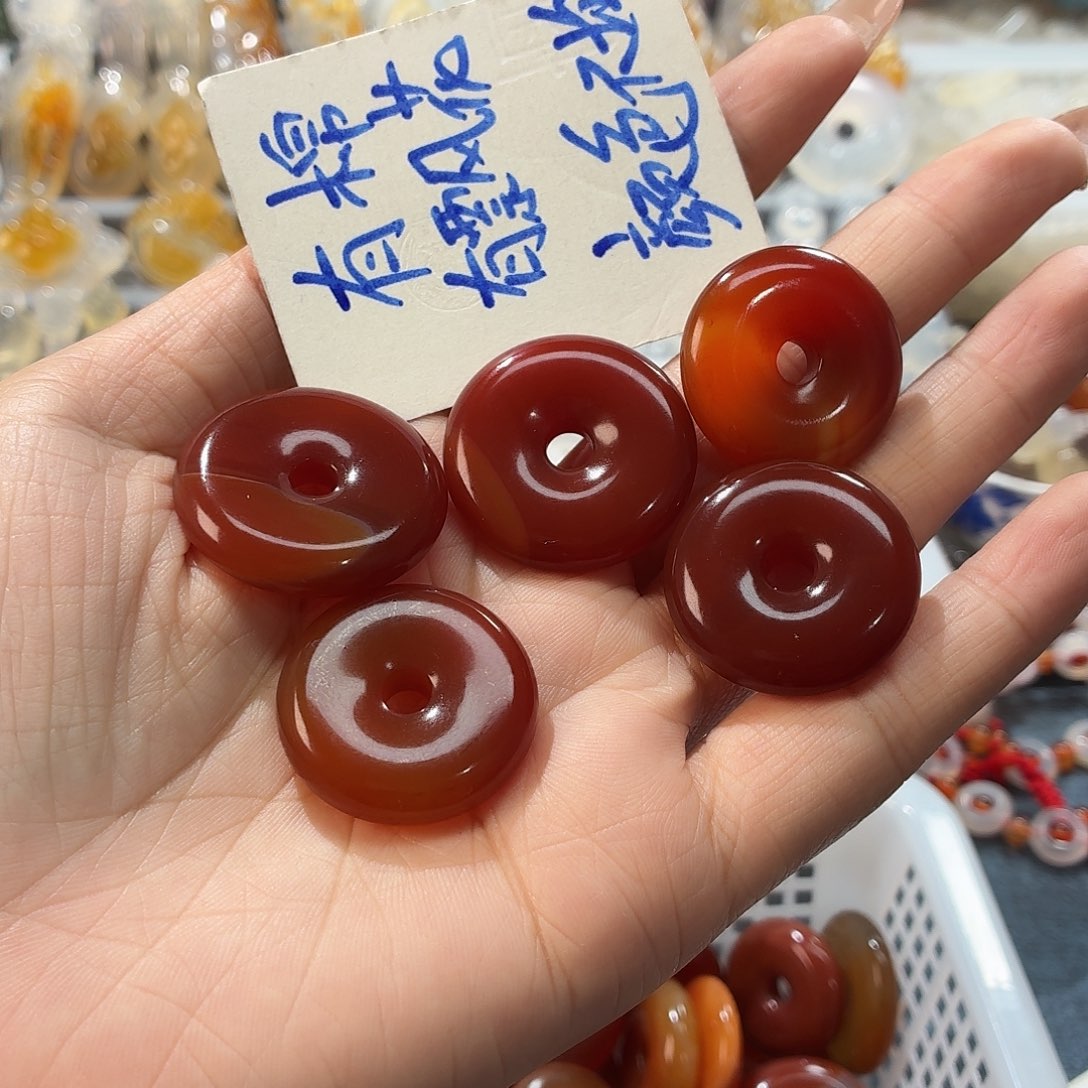 玛瑙/玉髓未镶嵌颈饰