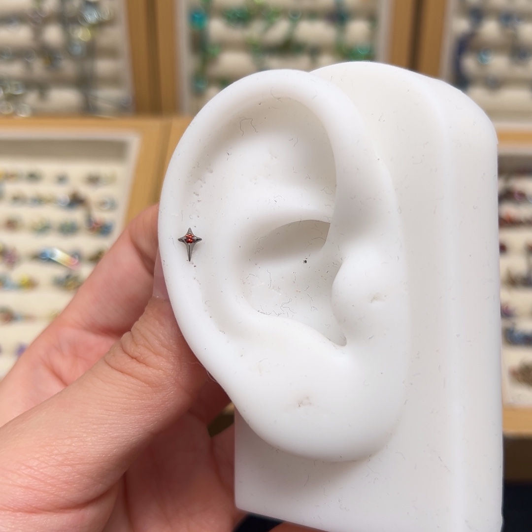 锆石合金合金16号。 