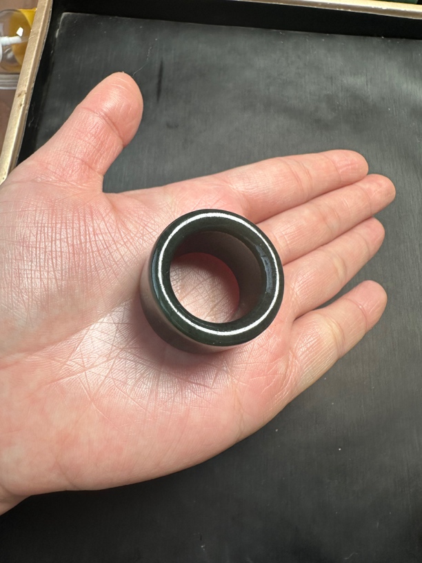 和田玉青玉扳指把玩