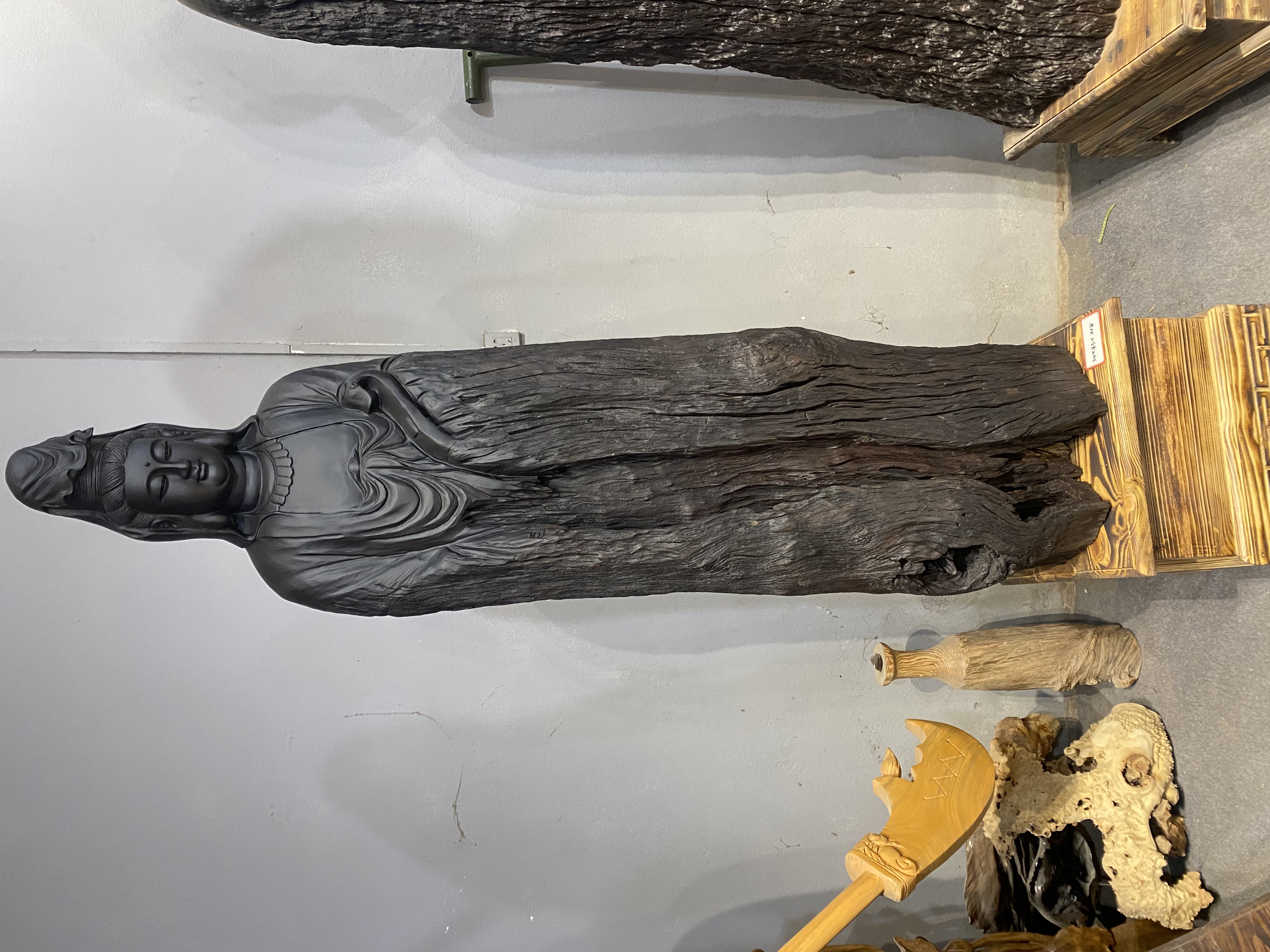 阴沉红椿乌木如意观音摆件，大慈大悲