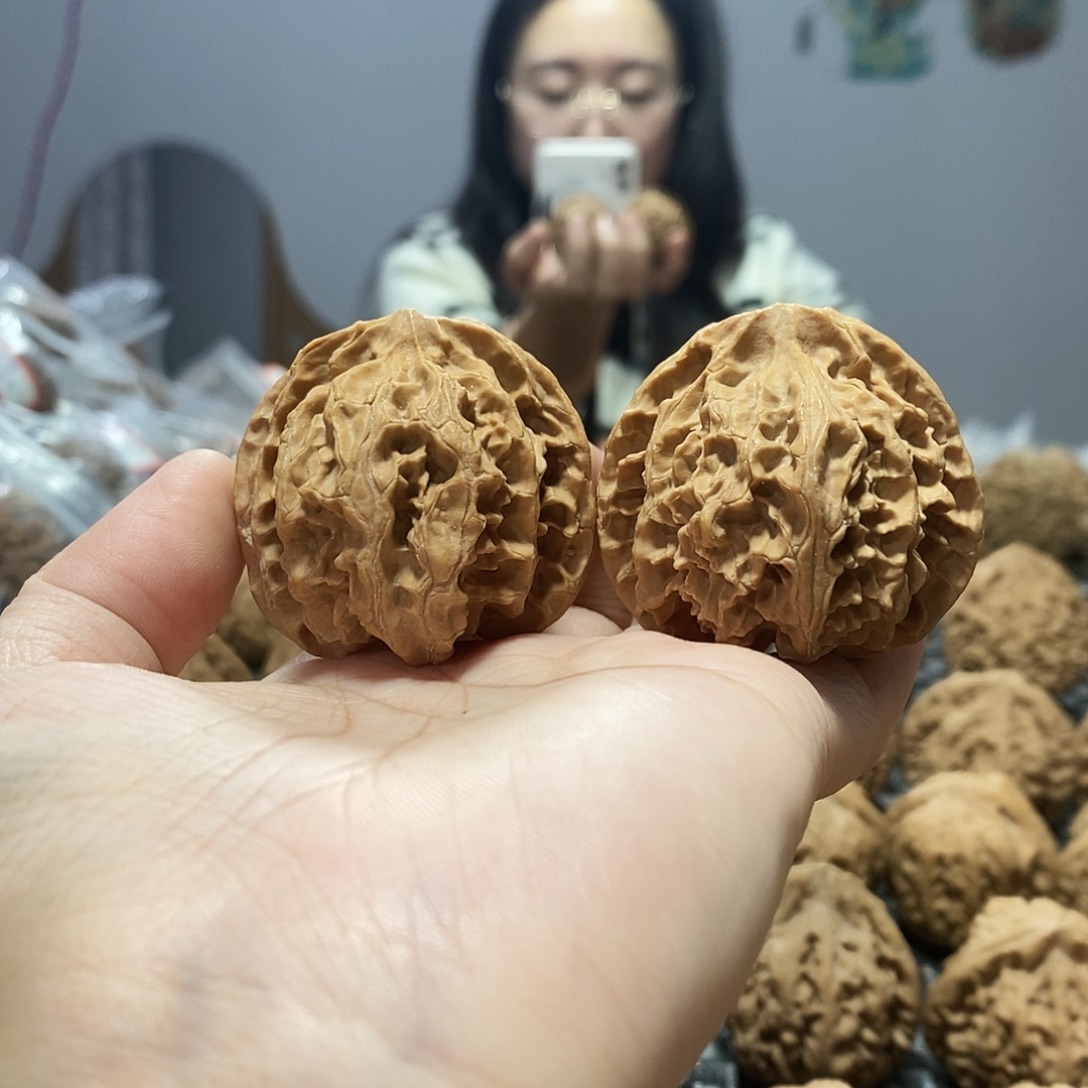 桃核吊坠苹果园42